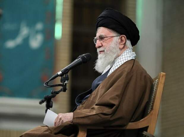 Убиты «бесчеловечным образом»: аятолла Хаменеи сообщил о тысячах жертв в Иране