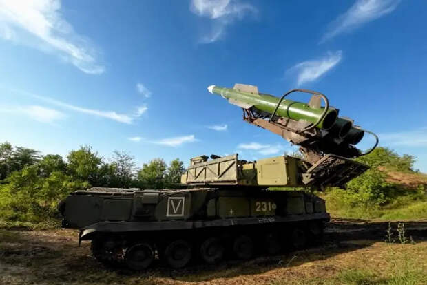 Средствами ПВО за сутки сбиты шесть ракет ATACMS и самолёт Як-52 с пулемётной установкой - Минобороны
