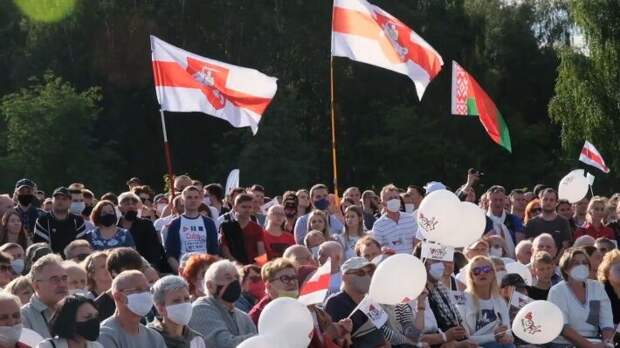 Протесты в Белоруссии координируются поляками