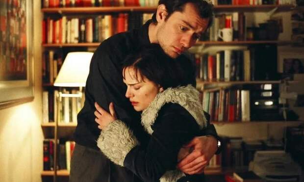 С широко закрытыми глазами: что такое толяморные отношения