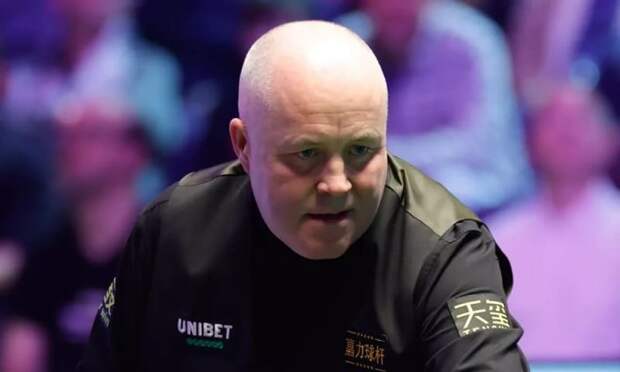 Джон Хиггинс встретится с Луисом Хиткоутом в 1/4 финала Бритиш Опен 2025 (фото: SnookerHQ)
