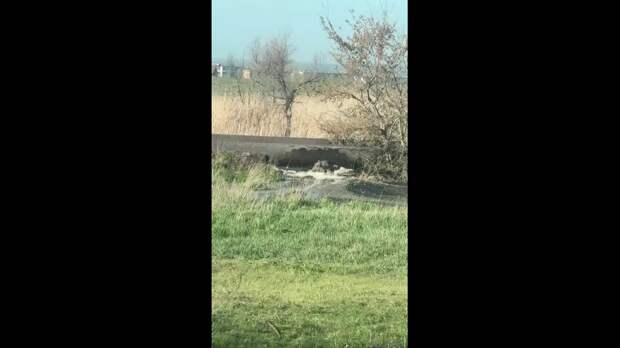 Порыв воды на Зугрэс-2 ㅤ https://t.me/webmoney_dn/319726Video: Клип