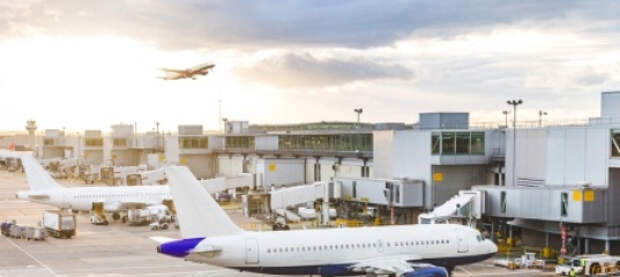 Авиарейсы под угрозой на фоне нарастающего дефицита авиационного топлива