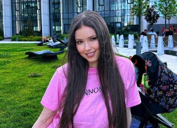 Маша из «Ворониных» очаровала Сеть снимками подросшей дочки