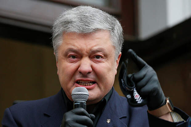 Экс-президент Украины заявил о втягивании страны в "ловушку" энергетической зависимости