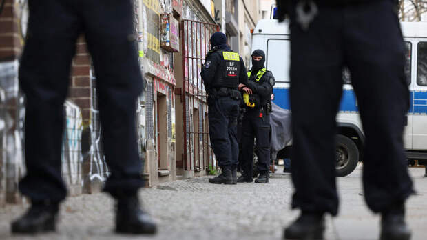 Пропалестинские активисты захватили крышу завода Rheinmetall в Берлине