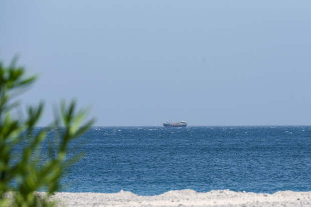 IRIB: Иран опроверг сообщения о пересечении кораблями ВМС США Ормузского пролива