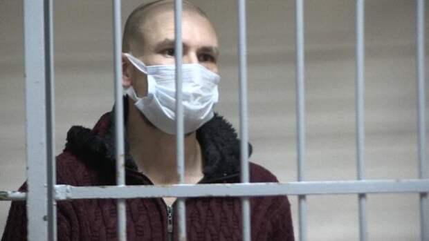 В Екатеринбурге задержан подозреваемый в серии разбойных нападений на магазины и банк