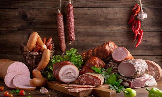 Диетолог составила рейтинг колбас — от самой вредной к относительно безопасной