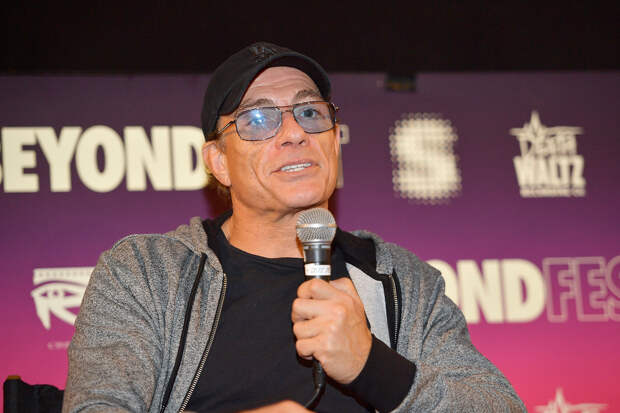 Культовый актер поблагодарил Бога за непопадание в файлы Эпштейна