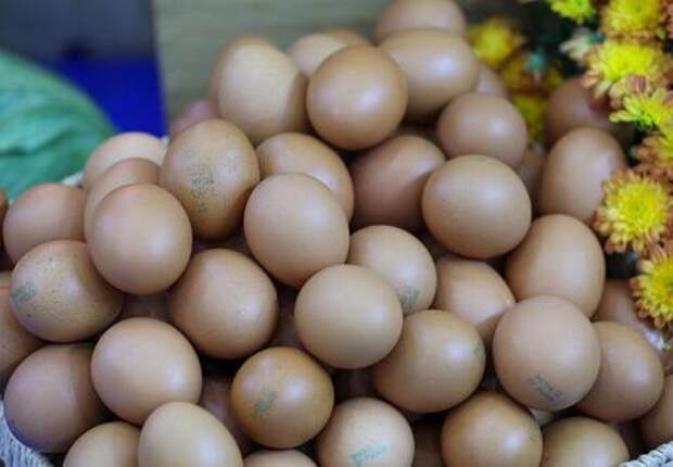 На Кубани цены на яйца рванули вверх перед Пасхой: за неделю продукт подорожал на 3,3 процента