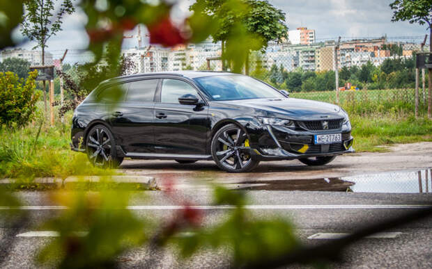 Peugeot 508 SW PSE (фото Якуба Корнацкого / Automotyw.com)