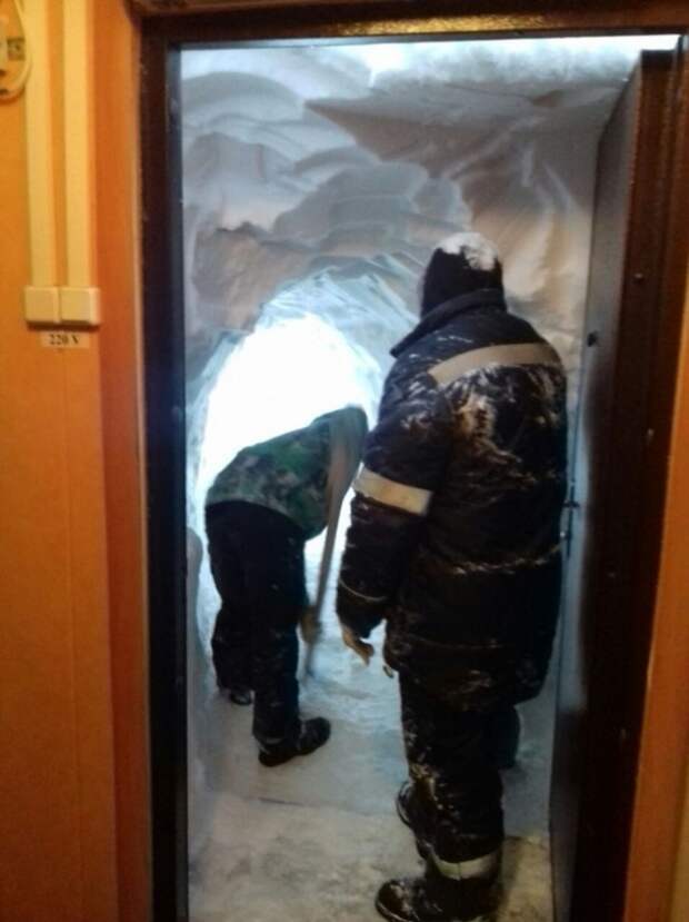 Фотография: Вот что такое — настоящая зима: 30+ фотографий, от которых вам станет холодно №13 - BigPicture.ru