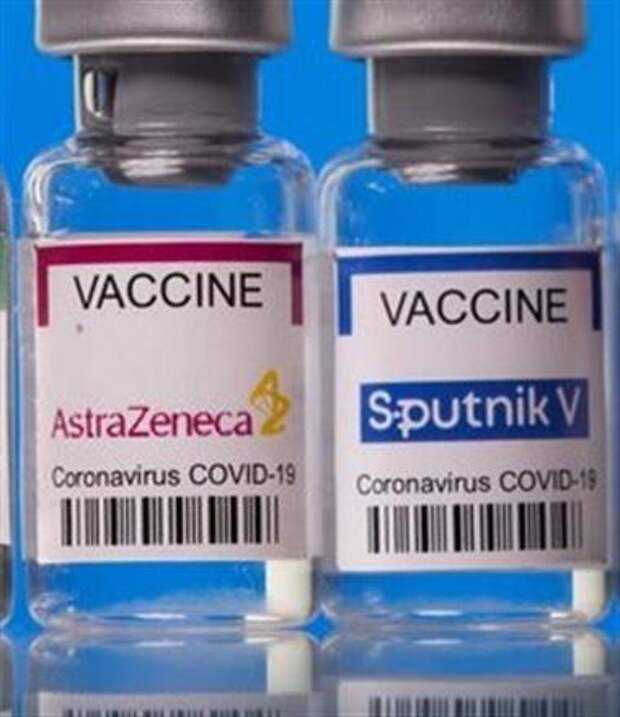 Спутник V и Astrazeneca