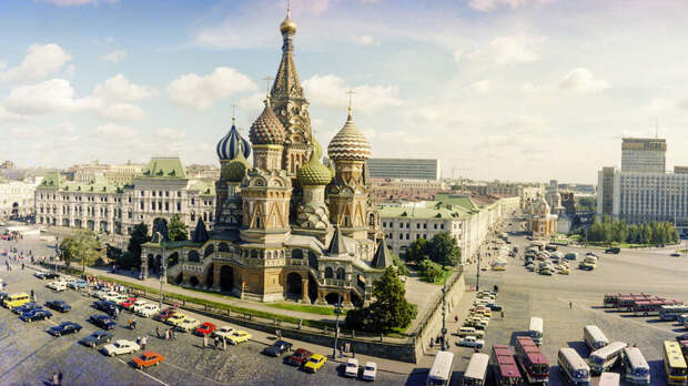 Что стало с самыми знаменитыми православными храмами после революции?