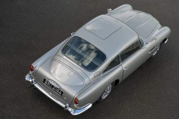 Aston Martin выпустил шпионскую версию DB5
