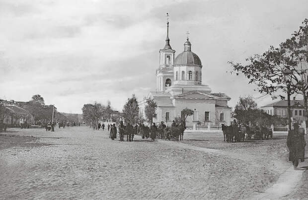 Камни, помнящие императоров и революционеров: тайны керченской улицы
