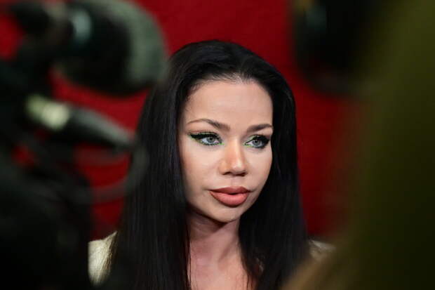 Бьянка оправдалась за скандальное видео про «Мерседес» бывшего