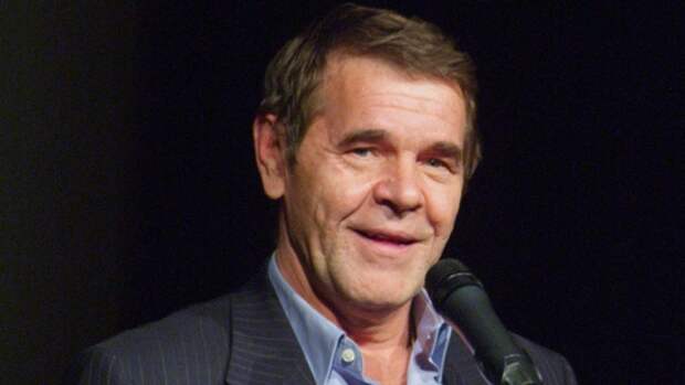 Вдова Алексея Булдакова избавляется от имущества актера