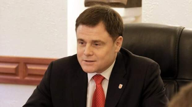 куйвашев евгений владимирович губернатор свердловской области. губернатор свердловской области евгений куйвашев. паслер губернатор оренбургской области. владимир груздев омск. губернатор ульяновской области.