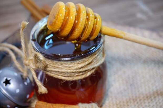 Может ли натуральный мед засахариваться при хранении