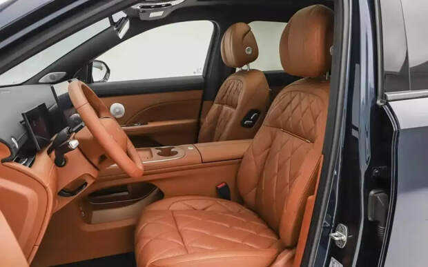 Chery представила крупный кроссовер с надежным мотором и богатым оснащением