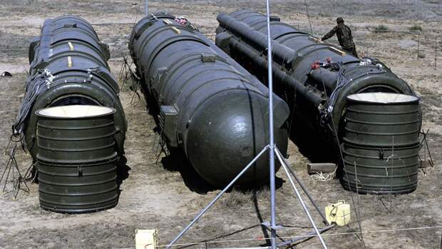 «Подлетное время 12-15 минут»: эксперт решил математическую задачу Путина для США Пусковые установки РСД-10