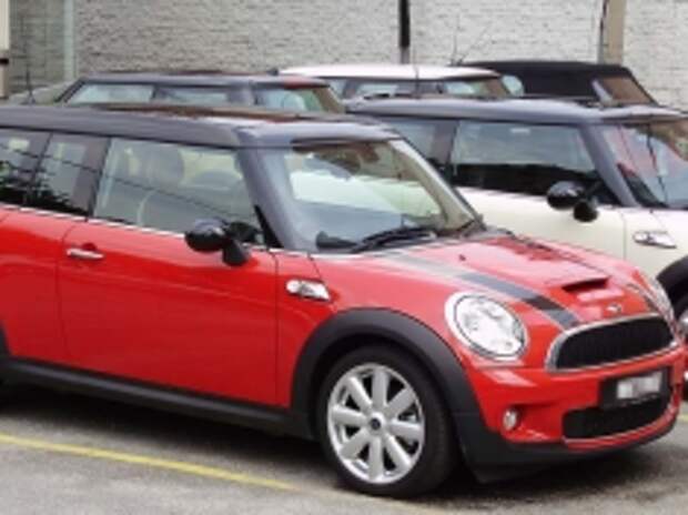 Компания Mini в Москве представит новые модели Paceman и Countryman