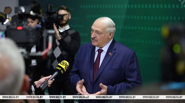 Лукашенко: Атака на резиденцию Путина могла быть попыткой сорвать мирные