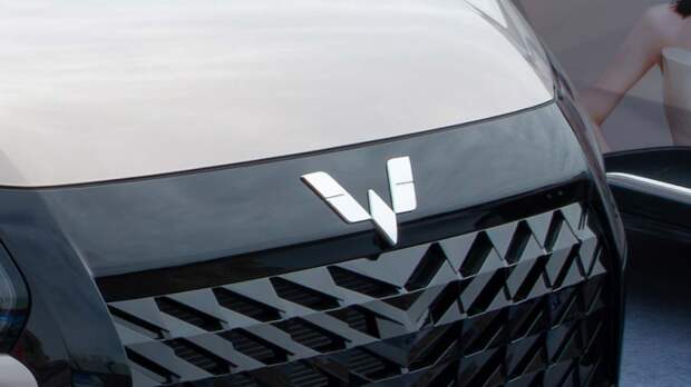 Кроссовер по цене Lada Granta: в Китае представили Wuling Starlight 560