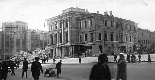moscowthe30s-53 (700x363, 180Kb)
