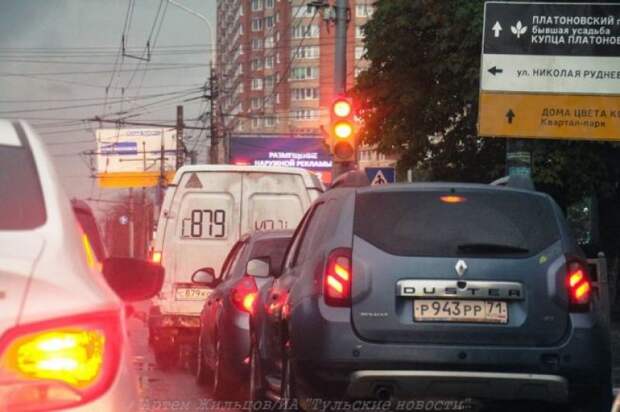 В Туле пробки на проспекте Ленина и Калужском шоссе в сторону города