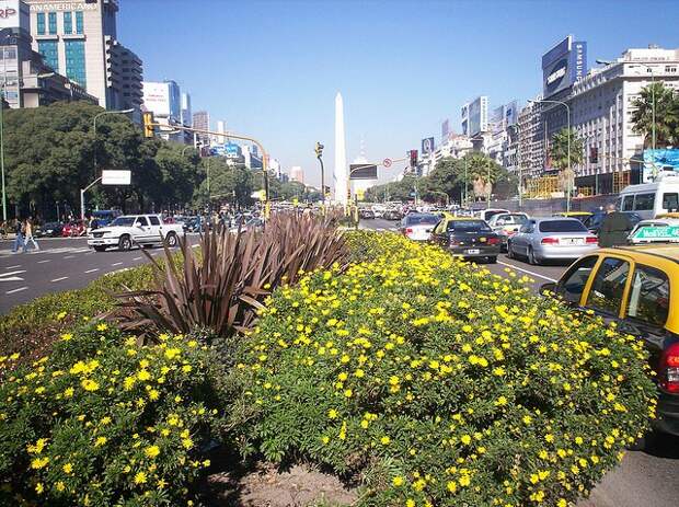 avenida-nueve-de-xulio-02