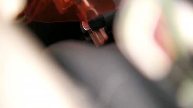 Как открыть дверцу стиральной машинки если её заклинило