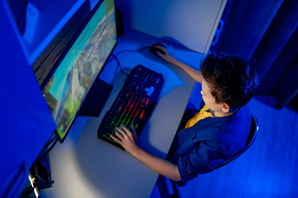 Игры, в которые играют дети: чем грозит зависимость от компьютера
