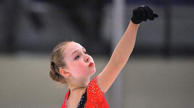 София Сарновская покинула академию Плющенко