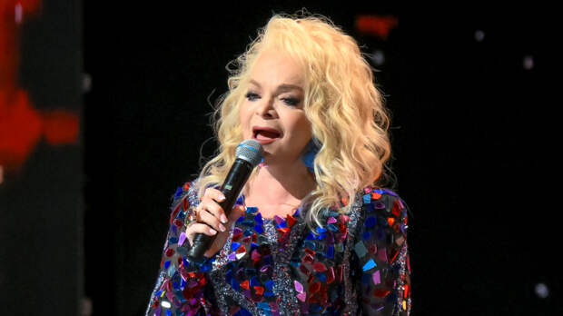 «Можно оставлю за собой?» —Лариса Долина отказалась раскрывать секреты личной жизни