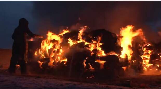 Бурятские шаманы сожгли пять верблюдов для укрепления России