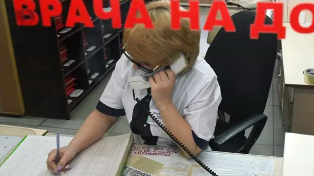 Работающим пенсионерам разрешат продлить электронные больничные