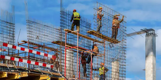 Бочкарев: Около 20 крупных компаний стройотрасли Москвы включили в число системообразующих