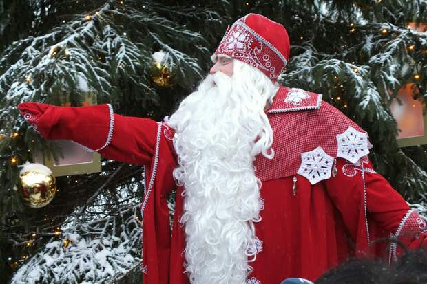 Поезд Деда Мороза встретили в Нижнем Новгороде