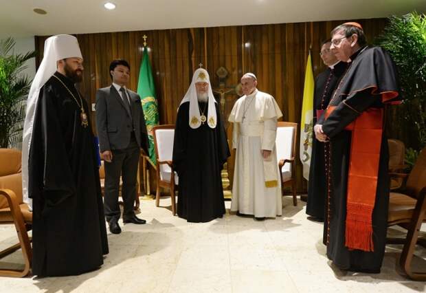 12 февраля 2016 года. В Гаване встретились Патриарх Кирилл и Папа Римский Франциск