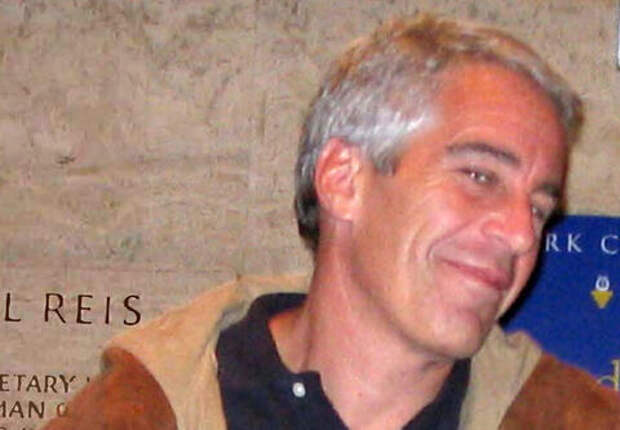 Иноагент Макаревич упоминался в файлах скандального финансиста Эпштейна. Там же фигурирует и Пугачева