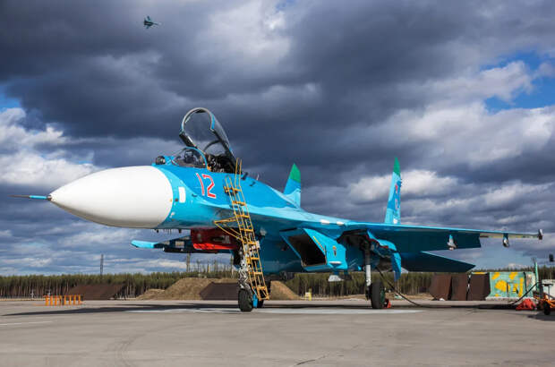 Восемь истребителей России перехватили три стратегических бомбардировщика США над Черным морем