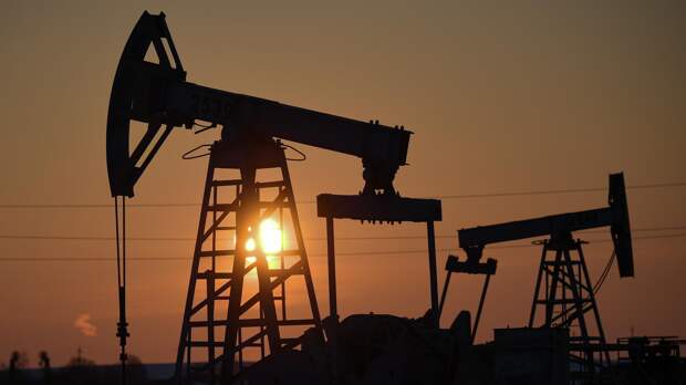 "Невиданный кризис". Взлет цен на нефть из-за войны в Иране — только начало