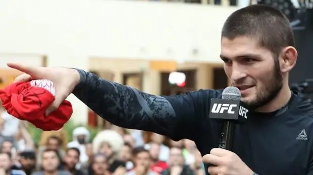 Нурмагомедов резко отреагировал на вопрос журналистов о пропуске медиадня