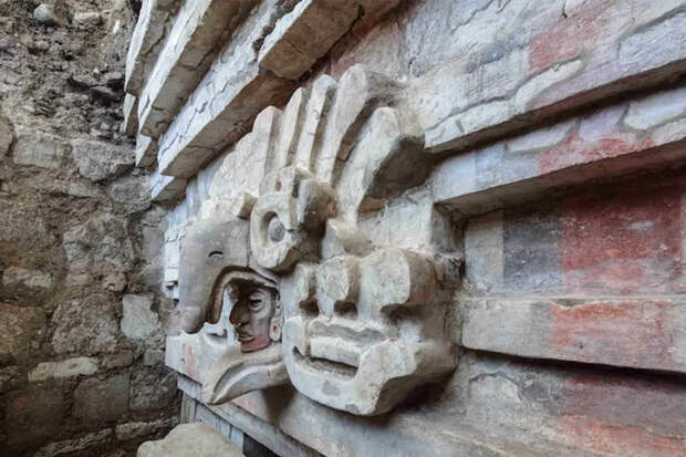 Археологи нашли 1400-летнюю гробницу «облачных людей»