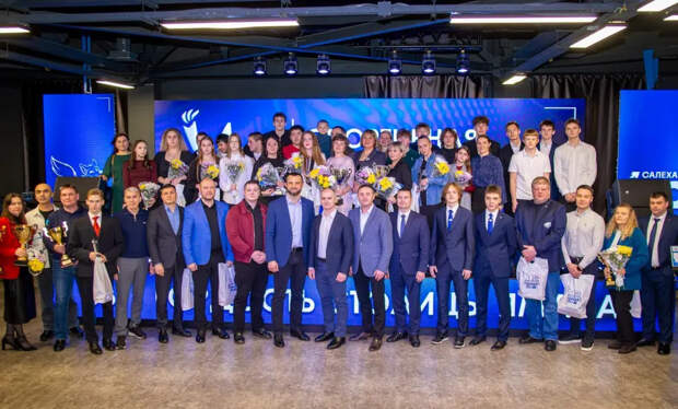 Спорт-норма жизни. В Салехарде отметили лучших представителей отрасли