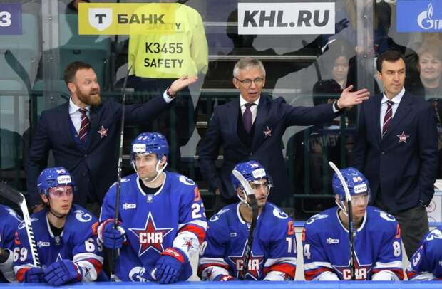 СКА уволил двух тренеров после разгромного поражения от «Торпедо»