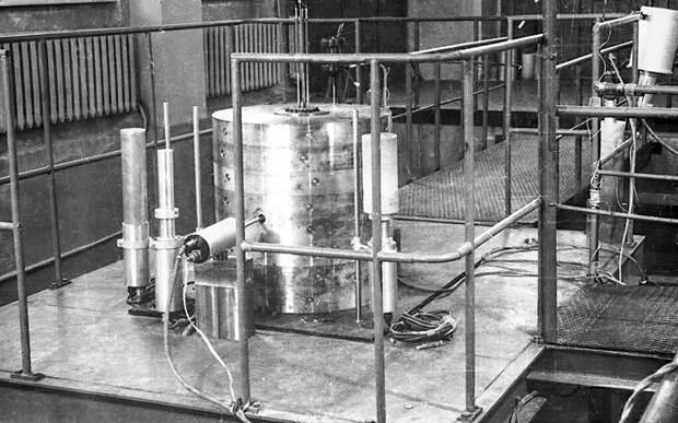 Первый в стране опытный реактор на быстрых нейтронах БР-1